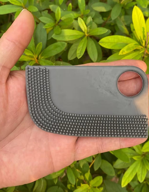 Load image into Gallery viewer, 1Pc Car Interior Hair Cleaning Brush Car Cleaning Scraper Tool Hair Removal Brush Scraper