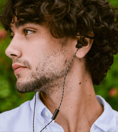 Smile Jamaica Wired: Wired Earphones with Microphone, Noise Isolating Design, and Sustainable Materials, Brass